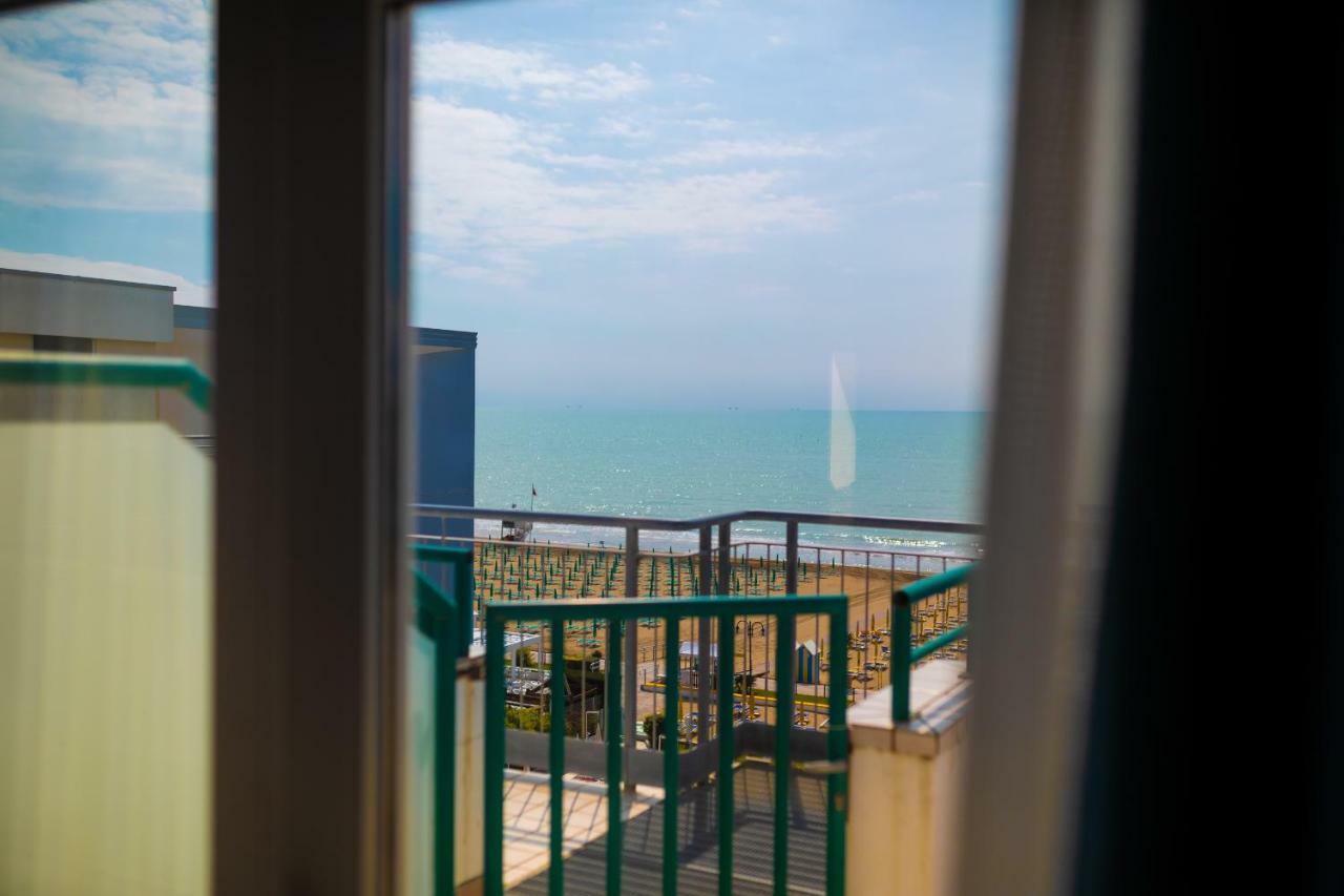 Kennedy Hotel