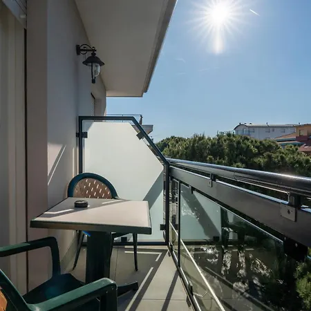 Kennedy Hotel 3*